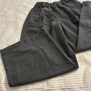Ladies Striped dark grey Pants